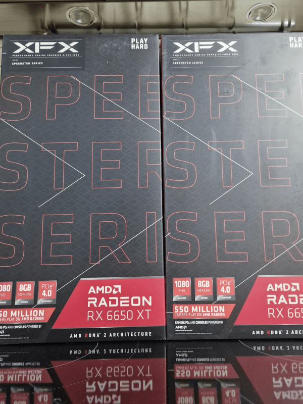 Gpu Rx 6650XT XFX 2 ventilo 8gb neuf jamais utilise